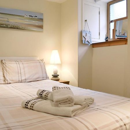 Making Waves Villa Anstruther Bagian luar foto